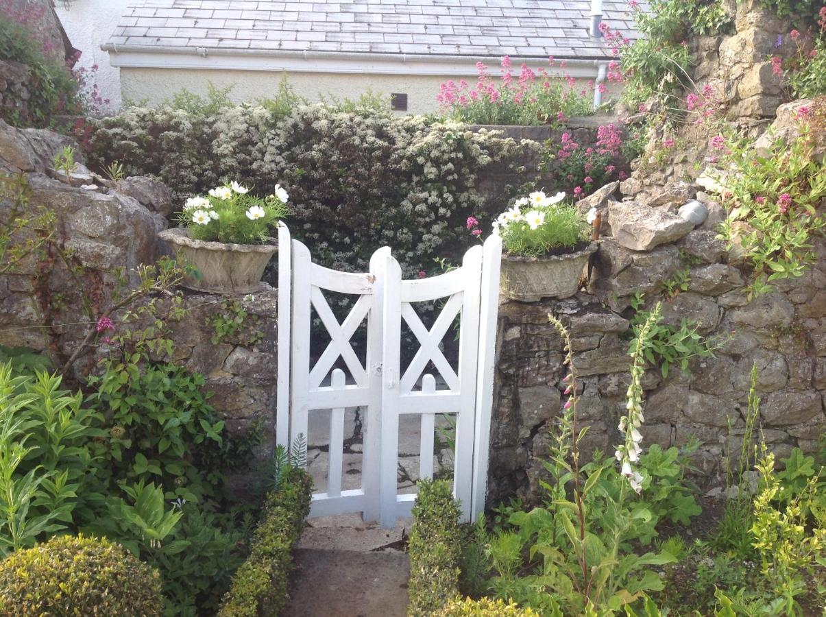 Newton Cottage Porthcawl Exterior photo